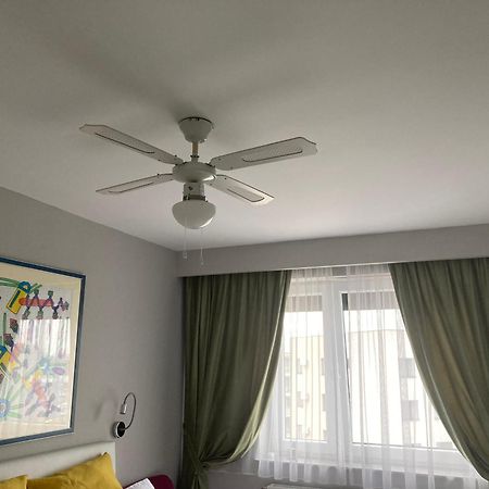 Apartamentul Max, Practic Si Confortabil Oradea Luaran gambar