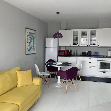 Apartamentul Max, Practic Si Confortabil Oradea Luaran gambar